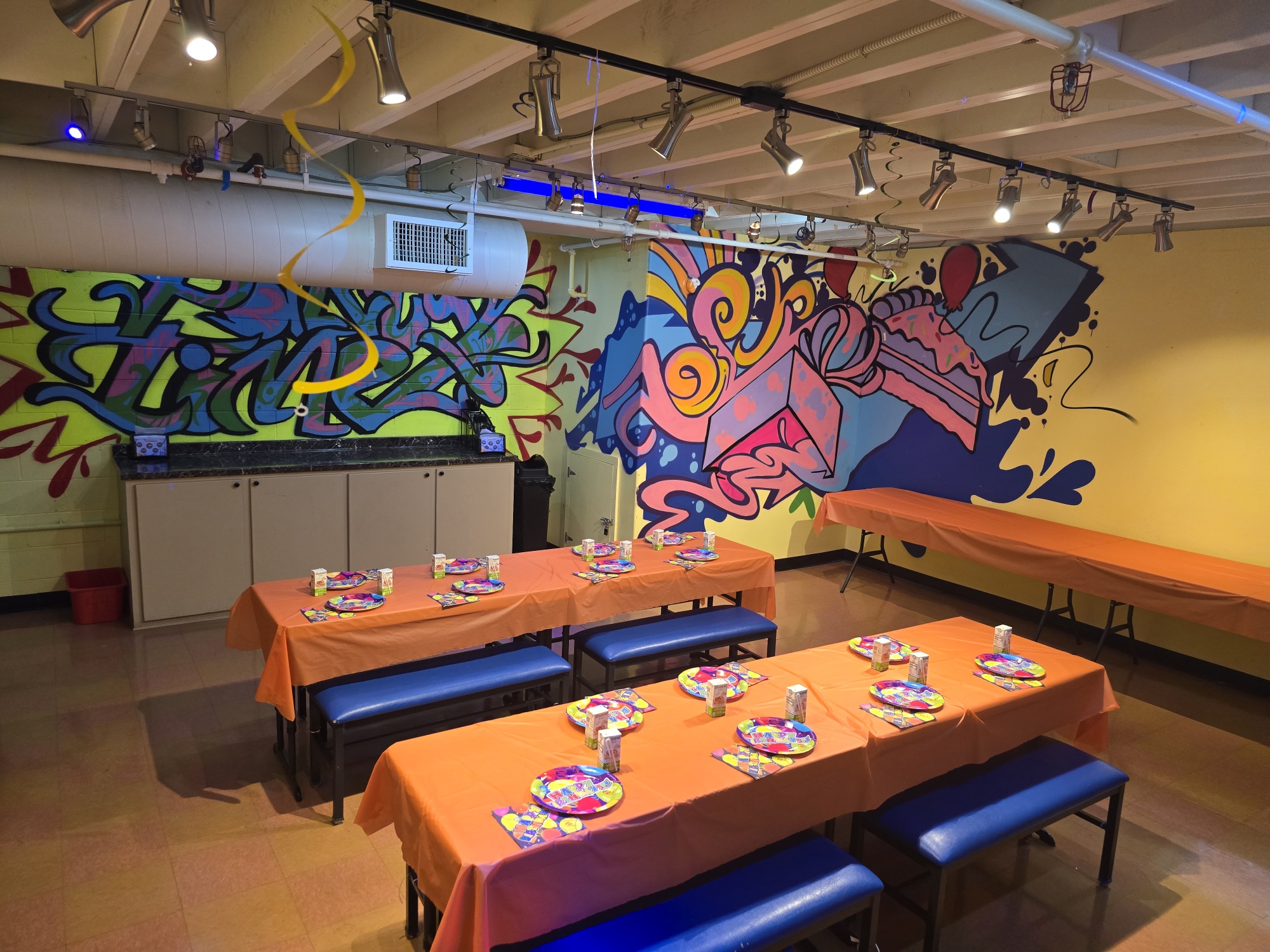 Kids World Playside Room